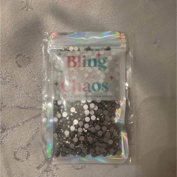 Brand New Rhinestone and Memory Wire - Picture 4 of 10